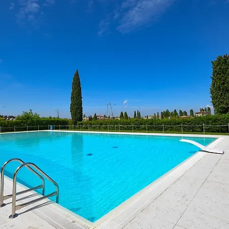 公寓 Sirmione Beach Apartment 西尔米奥奈
