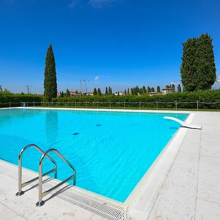 公寓 Sirmione Beach Apartment *